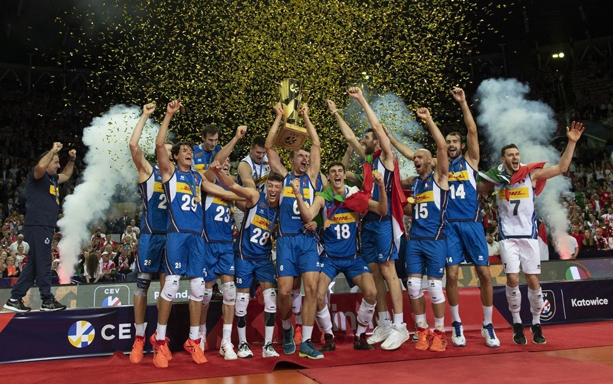Bóng chuyền nam châu Âu: Đánh bại Slovenia, Italia đăng quang vô địch